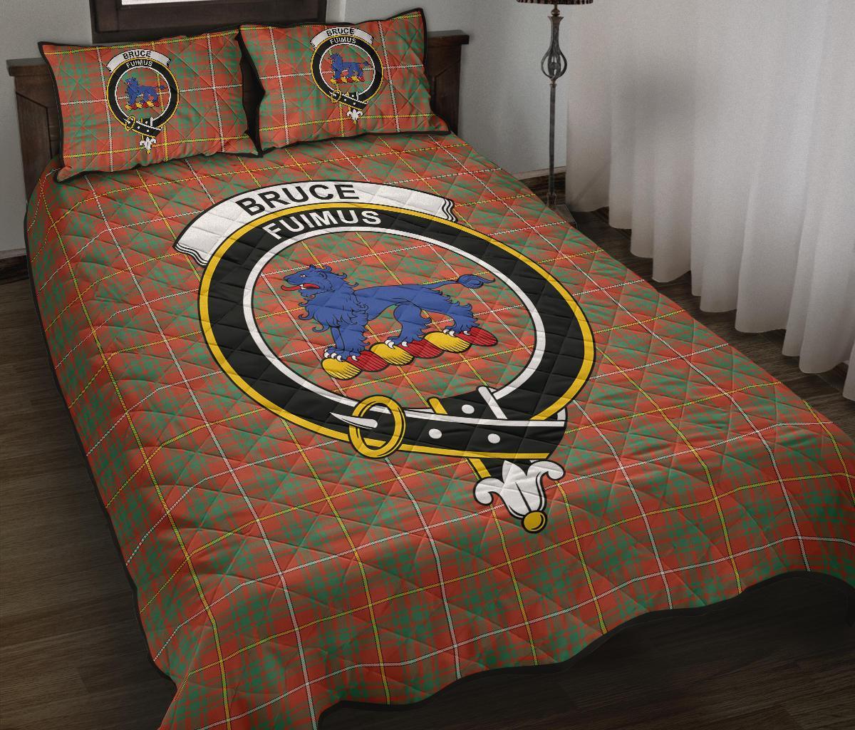 Burnett Ancient Tartan Crest Quilt Bed Set