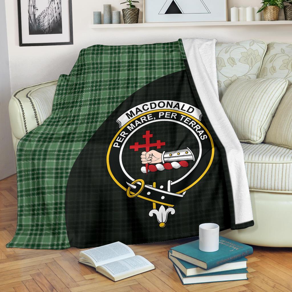 MacDonald Lord of the Isles Hunting Tartan Crest Blanket Wave Style