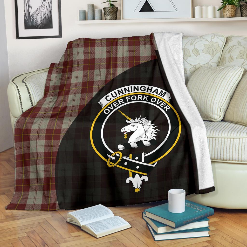 Cunningham Burgundy Dancers Tartan Crest Blanket Wave Style