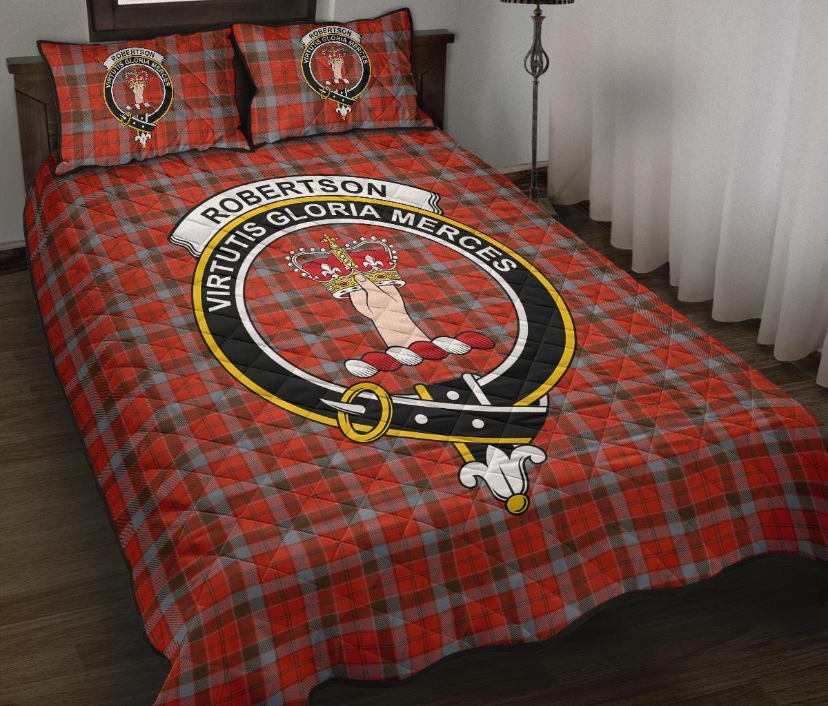 Robertson Weathered Tartan Crest Quilt Bed Set