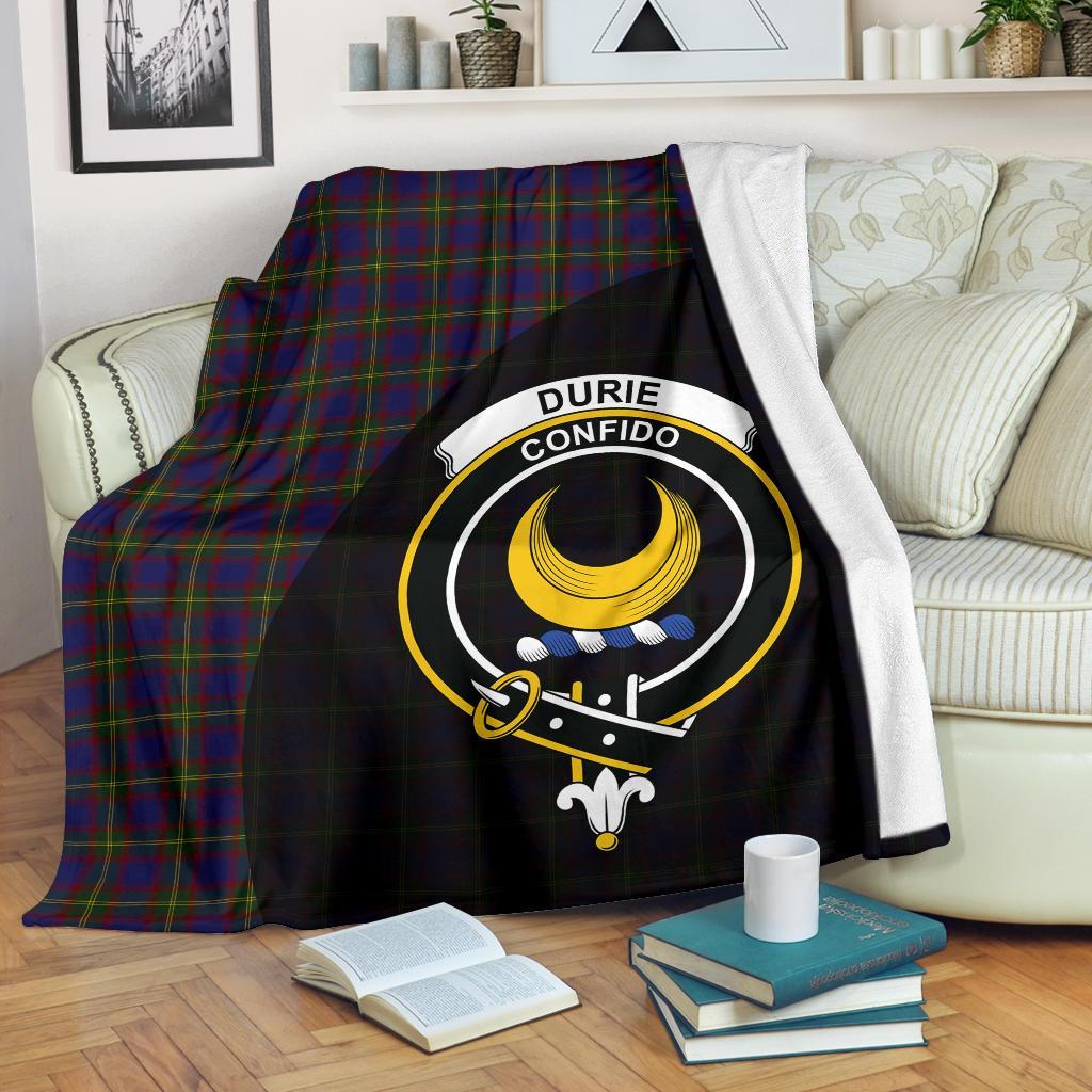 Durie Tartan Crest Blanket Wave Style