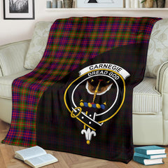 Carnegie Modern Tartan Crest Blanket Wave Style