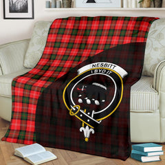 Nesbitt Modern Tartan Crest Blanket Wave Style