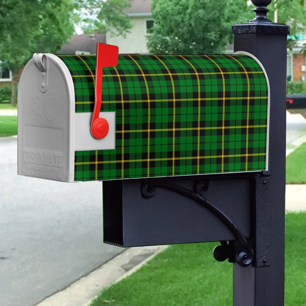 Wallace Hunting Green Tartan Mailbox