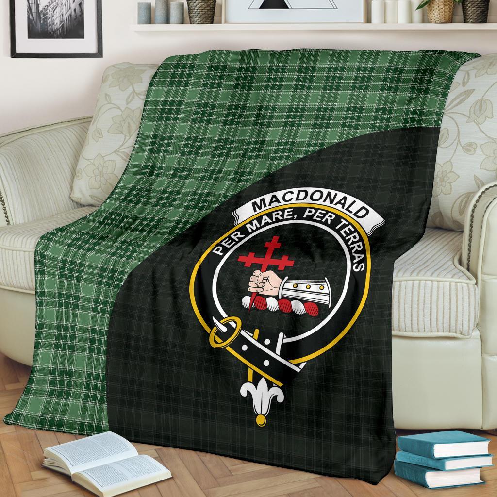 MacDonald Lord of the Isles Hunting Tartan Crest Blanket Wave Style