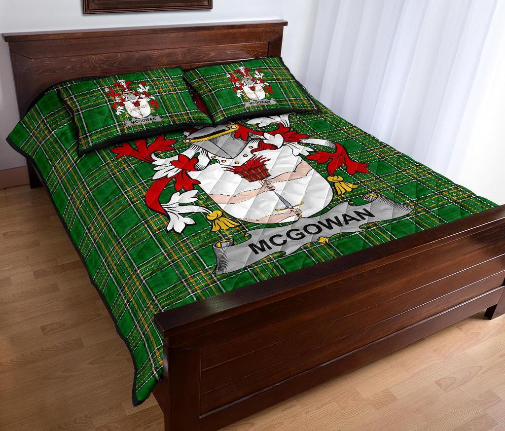 McGowan or McGouan Tartan Crest Quilt Bed Set