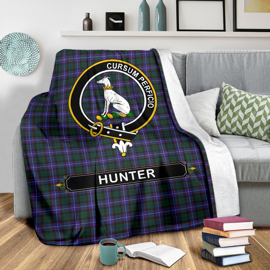 Hunter Tartan Crest Blanket - 3 Sizes