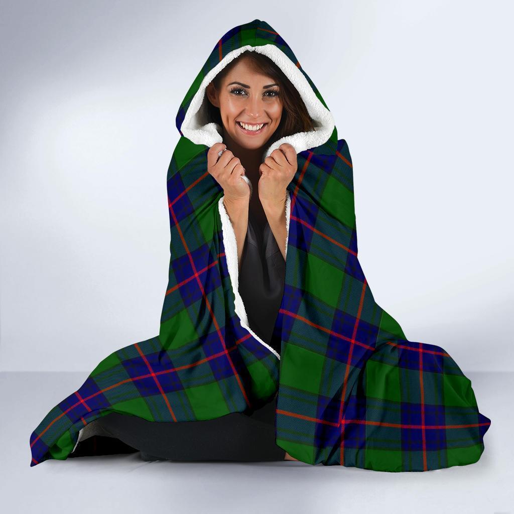 Shaw (of Tordarroch) Tartan Crest Hooded Blanket