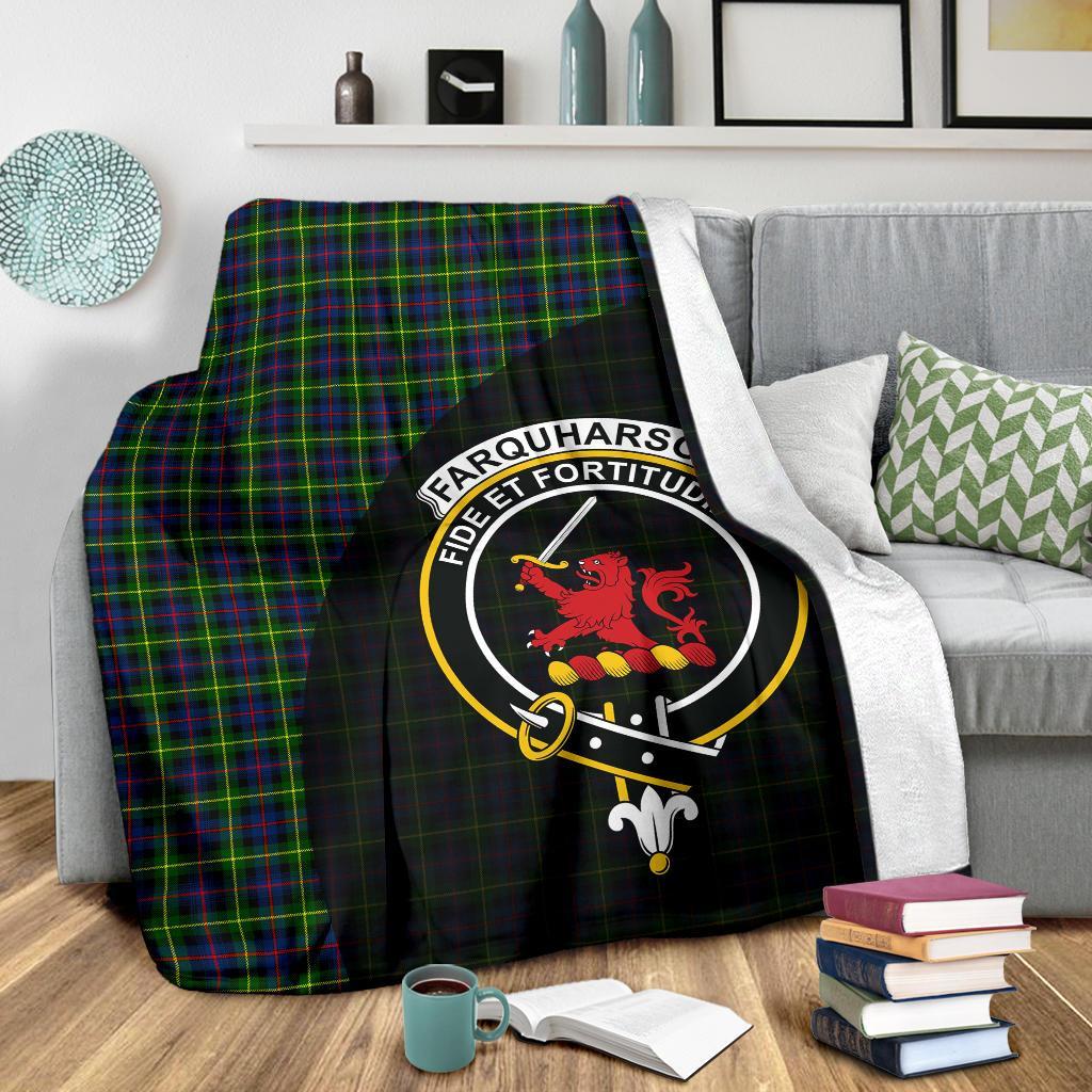 Farquharson Modern Tartan Crest Blanket Wave Style