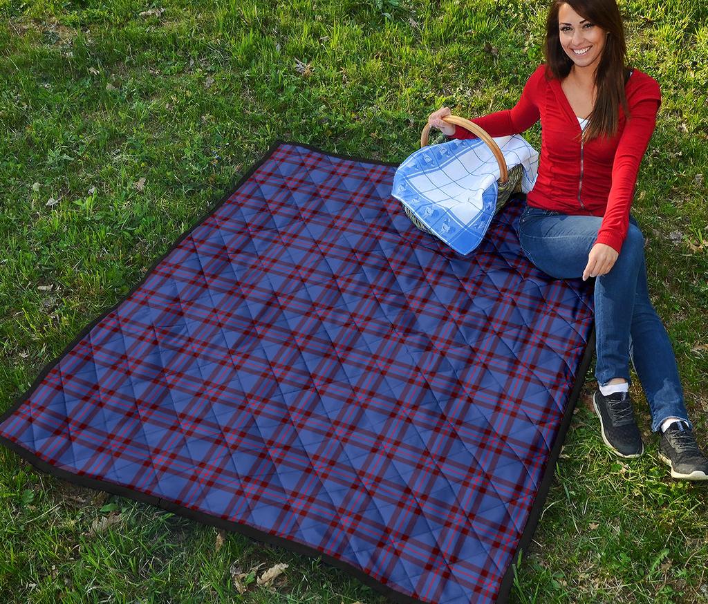 Elliot Modern Tartan Quilt