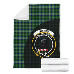 Tweedside District Tartan Crest Blanket Wave Style