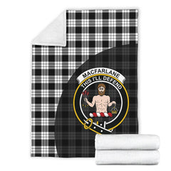 MacFarlane Black & White Tartan Crest Blanket Wave Style