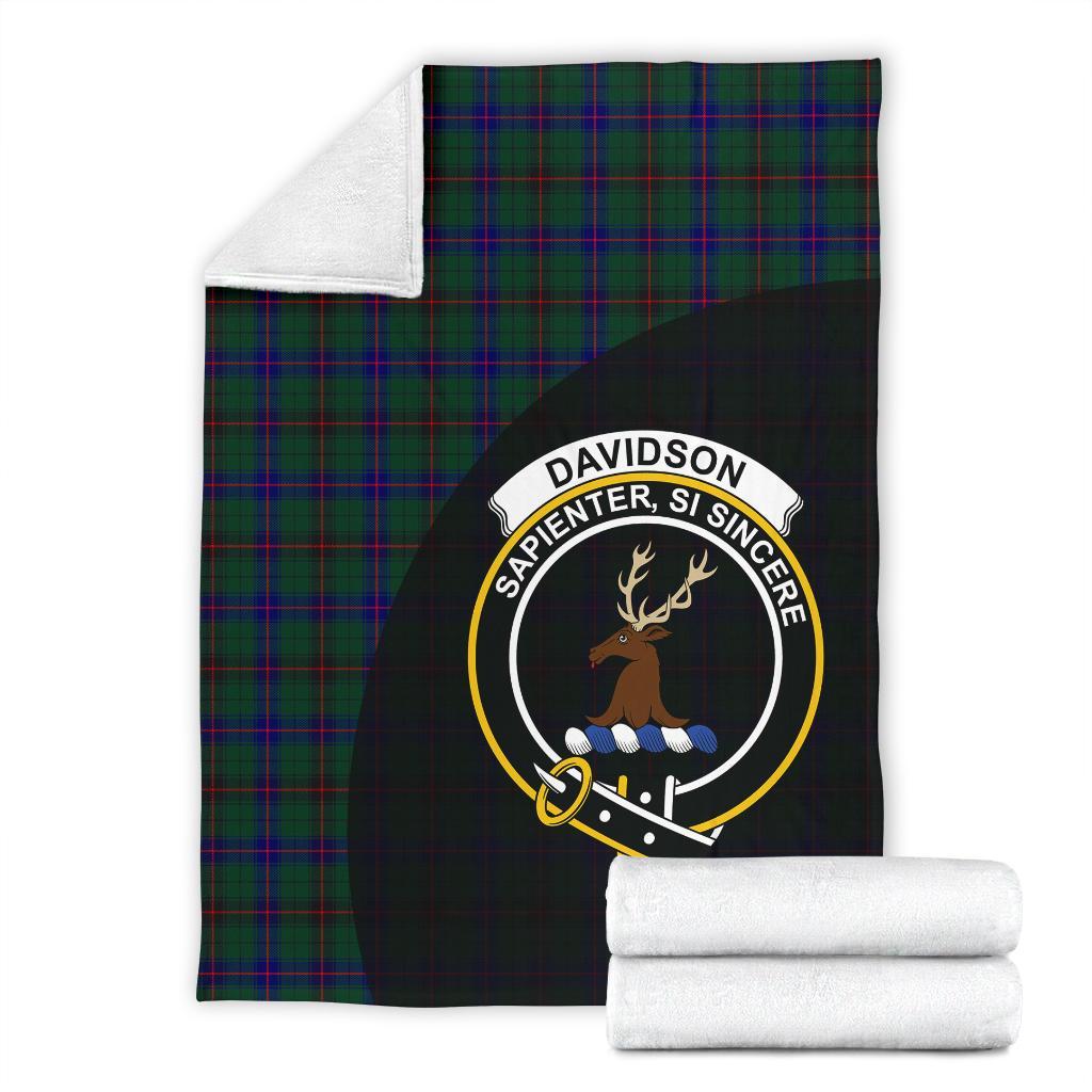 Davidson Modern Tartan Crest Blanket Wave Style