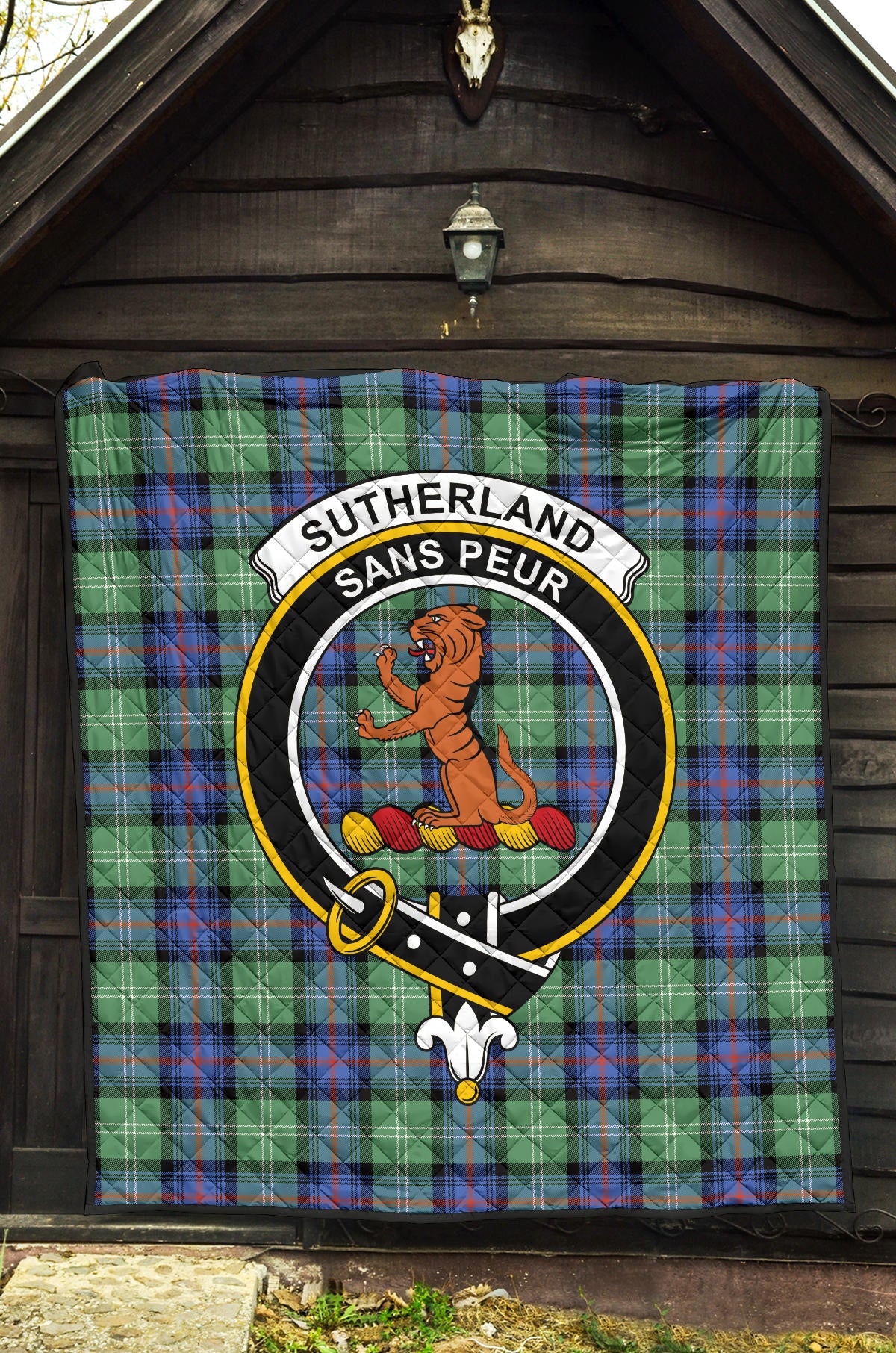 Sutherland Ancient Tartan Crest Quilt - SP