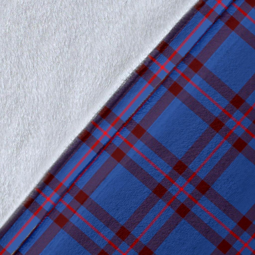 Elliot Modern Tartan Crest Blanket - 3 Sizes