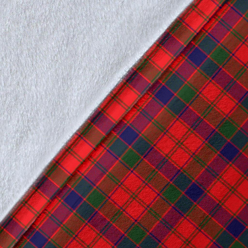 Robertson Modern Tartan Crest Blanket Wave Style