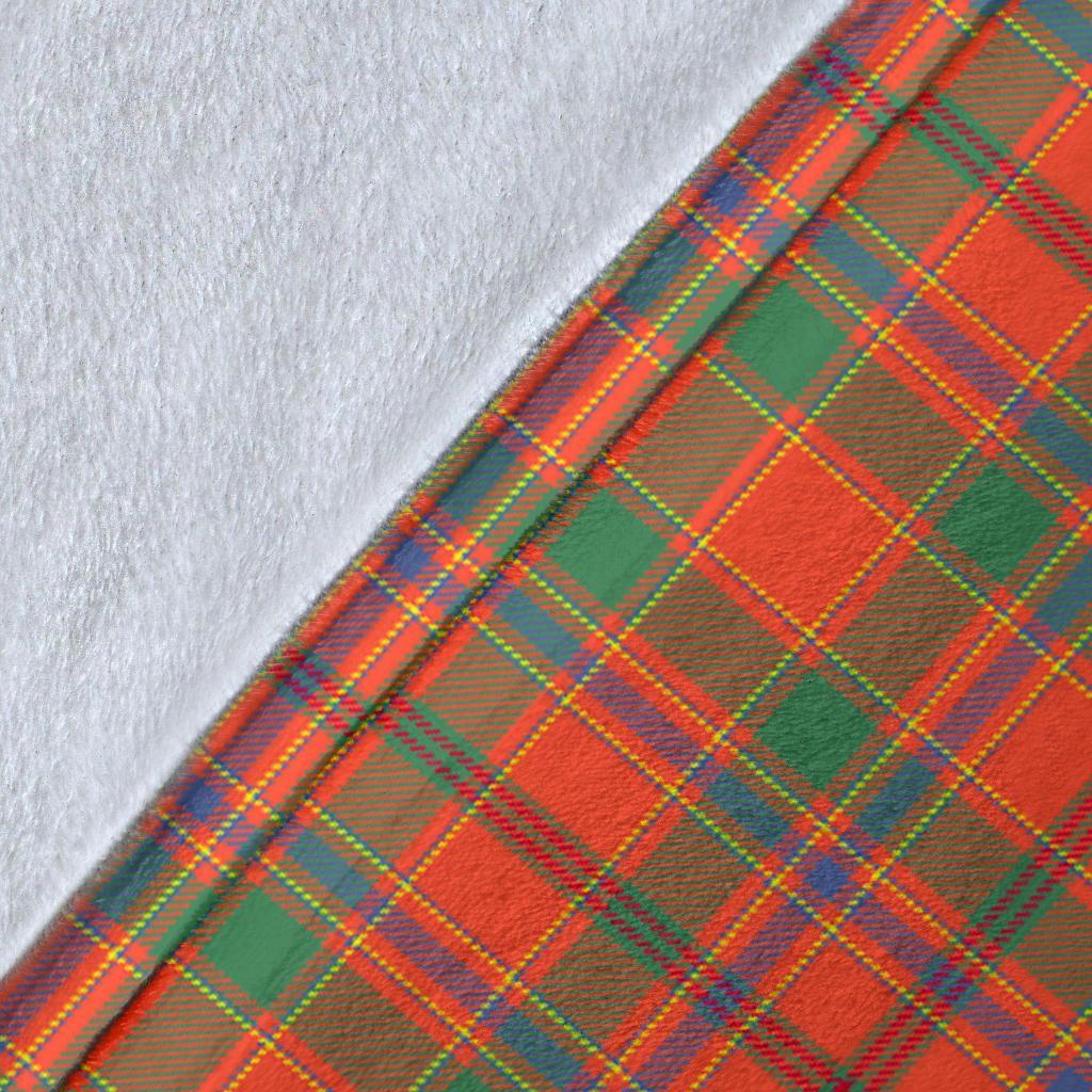 Munro Ancient Tartan Crest Blanket Wave Style