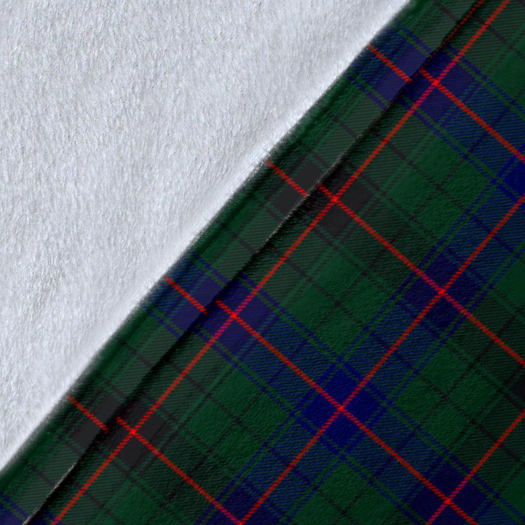 Davidson Modern Tartan Crest Blanket Wave Style