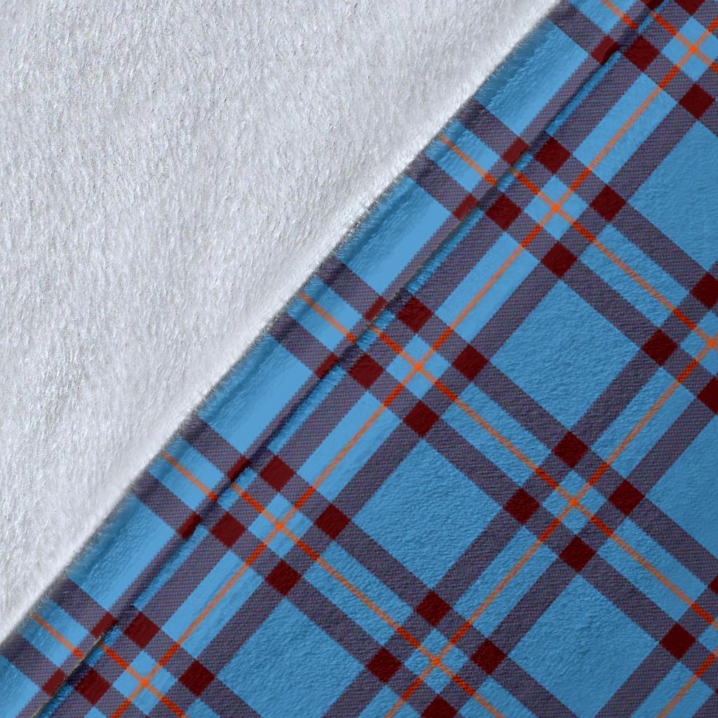 Elliot Ancient Tartan Crest Blanket Wave Style