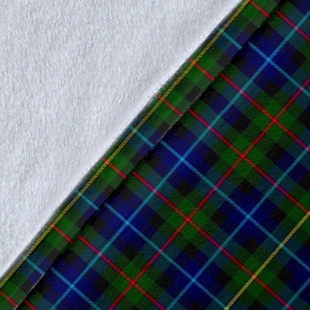 Smith Modern Tartan Crest Blanket Wave Style
