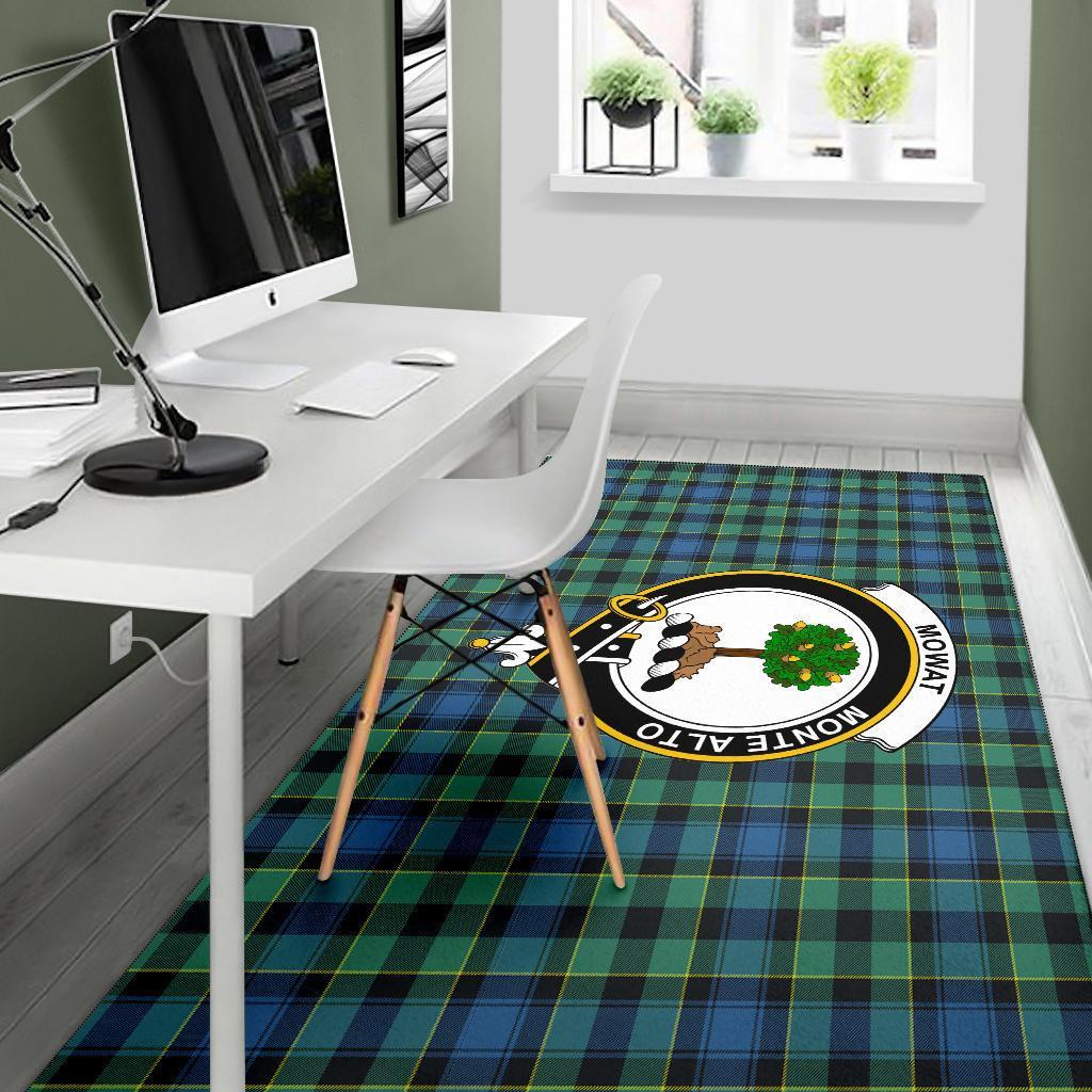 Mowat (Of Inglistoun) Tartan Crest Area Rug