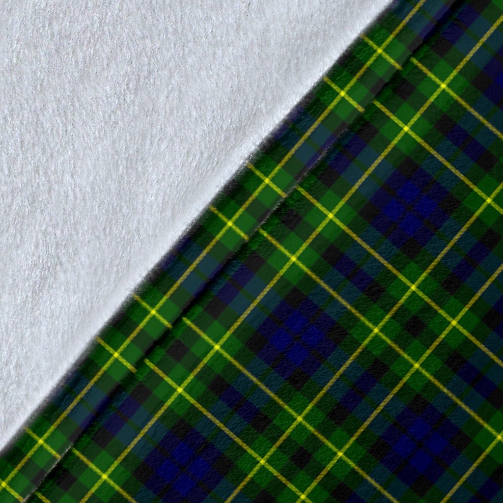Campbell of Breadalbane Modern Tartan Crest Blanket Wave Style