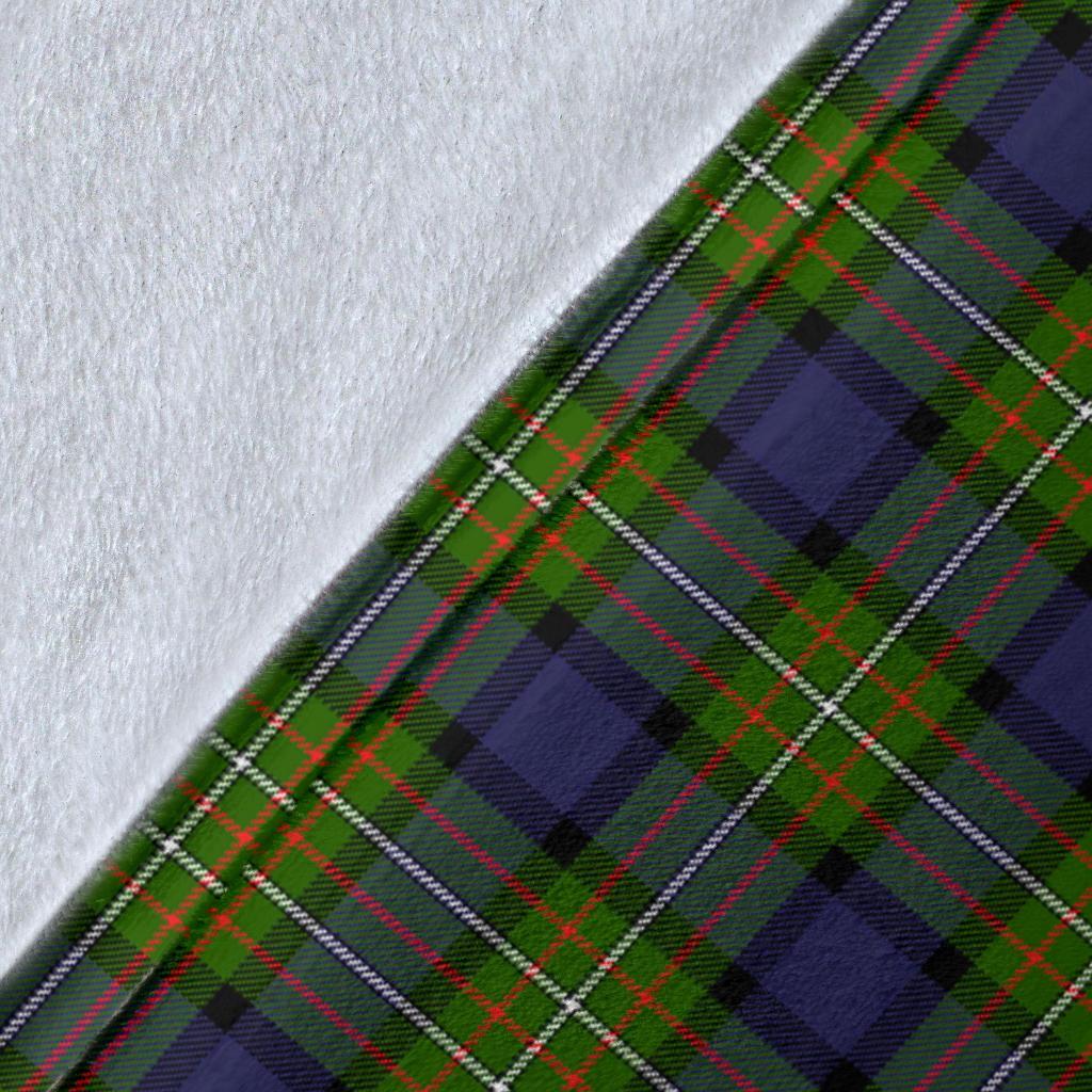 Fergusson Modern Tartan Crest Blanket Wave Style