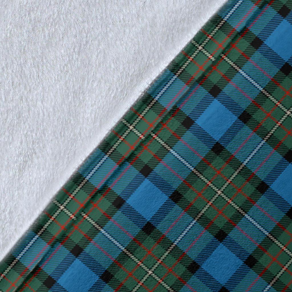 Fergusson Ancient Tartan Crest Blanket Wave Style