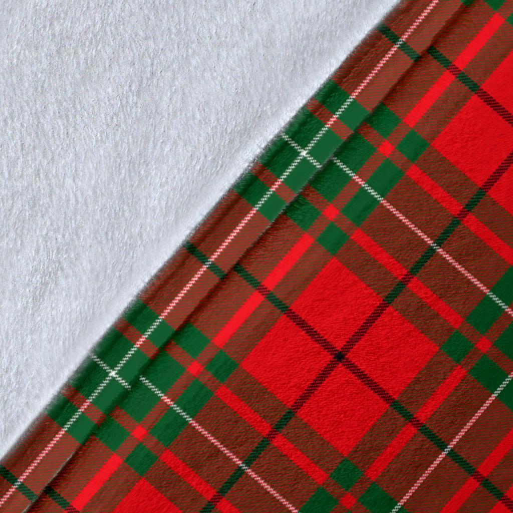 MacAulay Modern Tartan Crest Blanket Wave Style