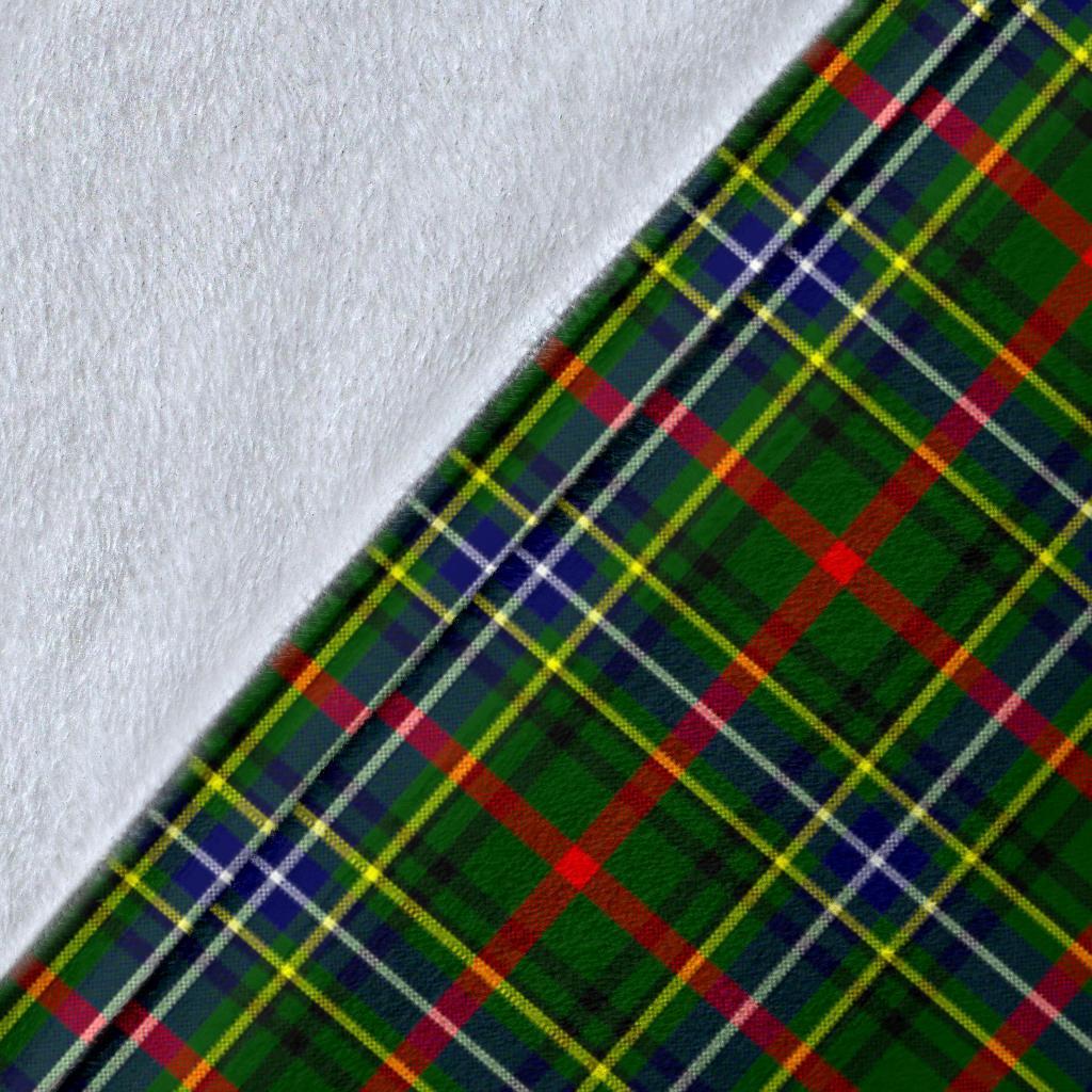 Bisset Tartan Crest Blanket Wave Style