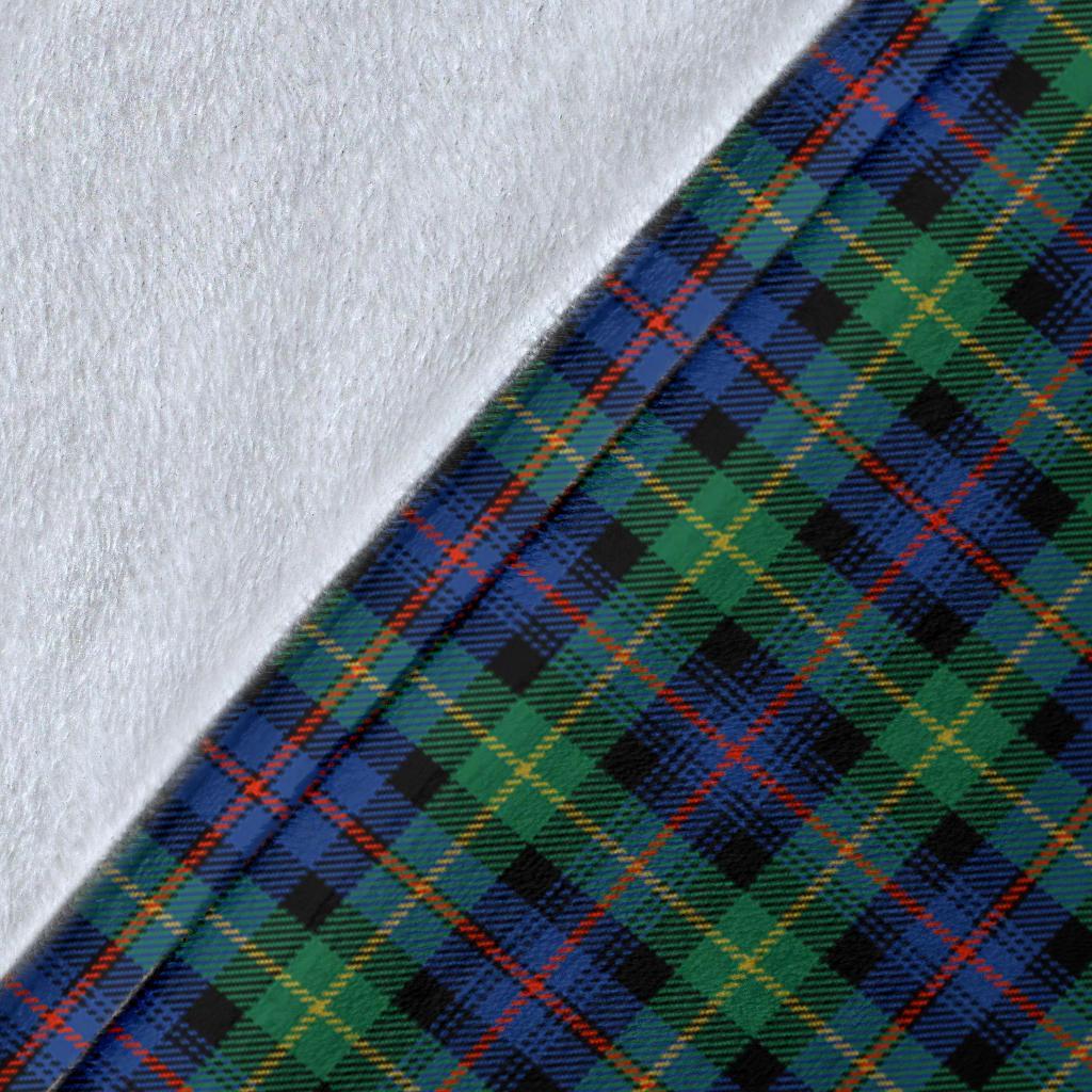 Farquharson Ancient Tartan Crest Blanket Wave Style