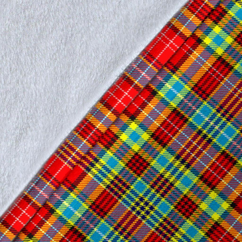 Ogilvie Tartan Crest Blanket Wave Style