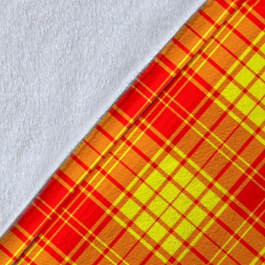 MacMillan Tartan Crest Blanket Wave Style