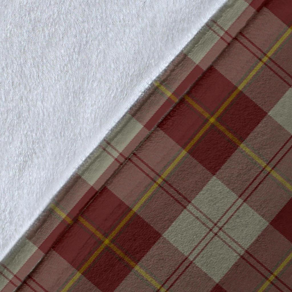Cunningham Burgundy Dancers Tartan Crest Blanket Wave Style