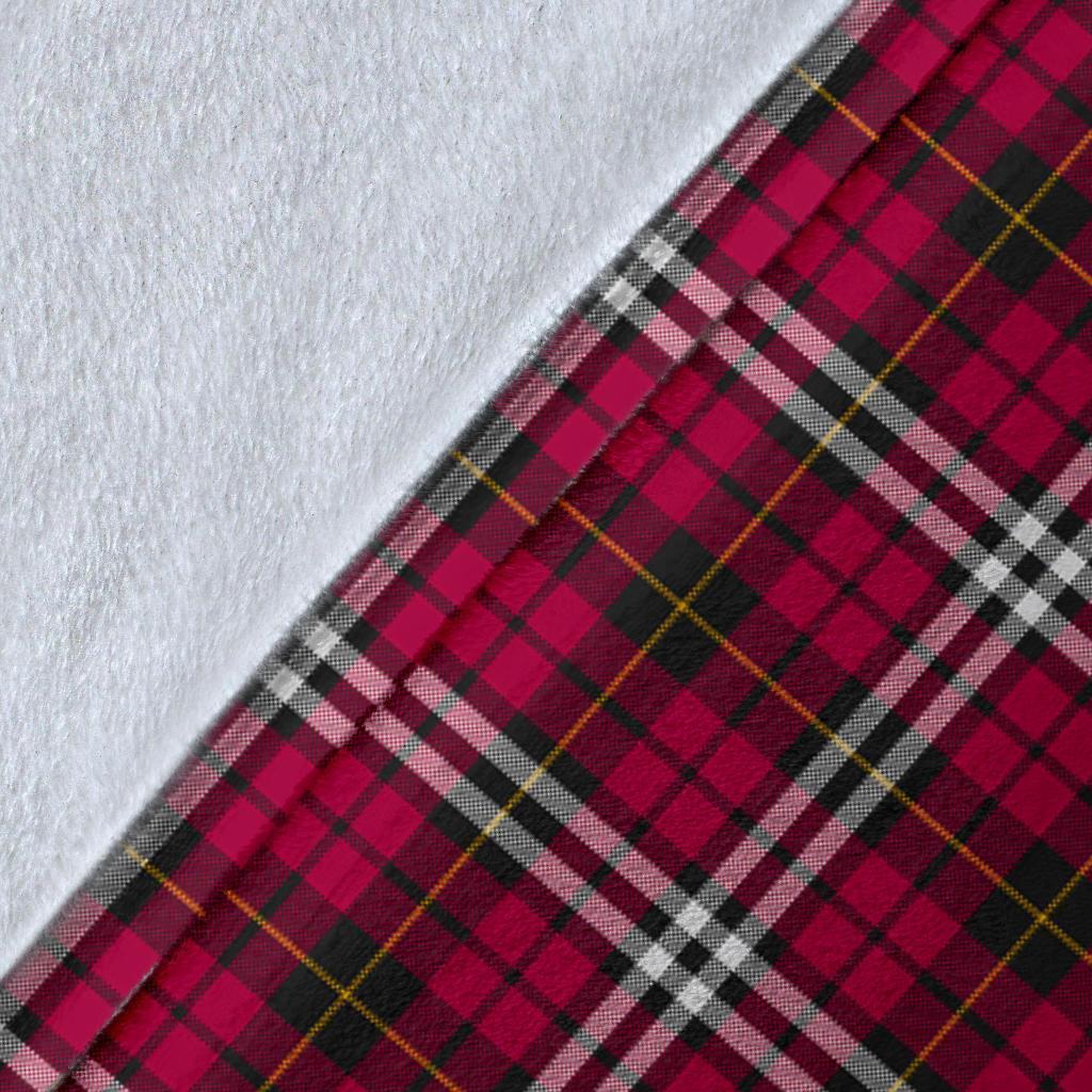 Little Tartan Crest Blanket Wave Style