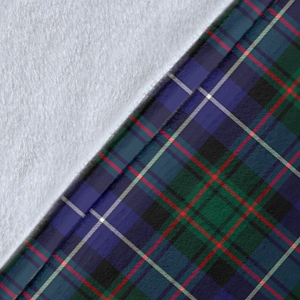 MacRae Hunting Modern Tartan Crest Blanket Wave Style