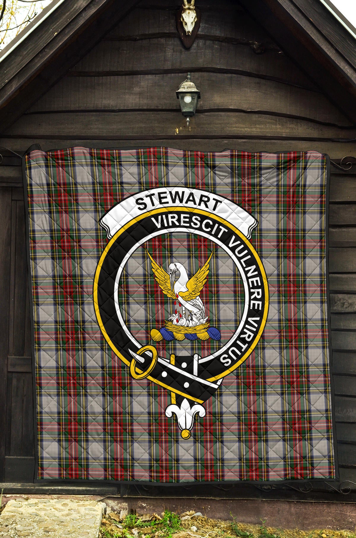 Stewart Dress Tartan Crest Quilt - SP