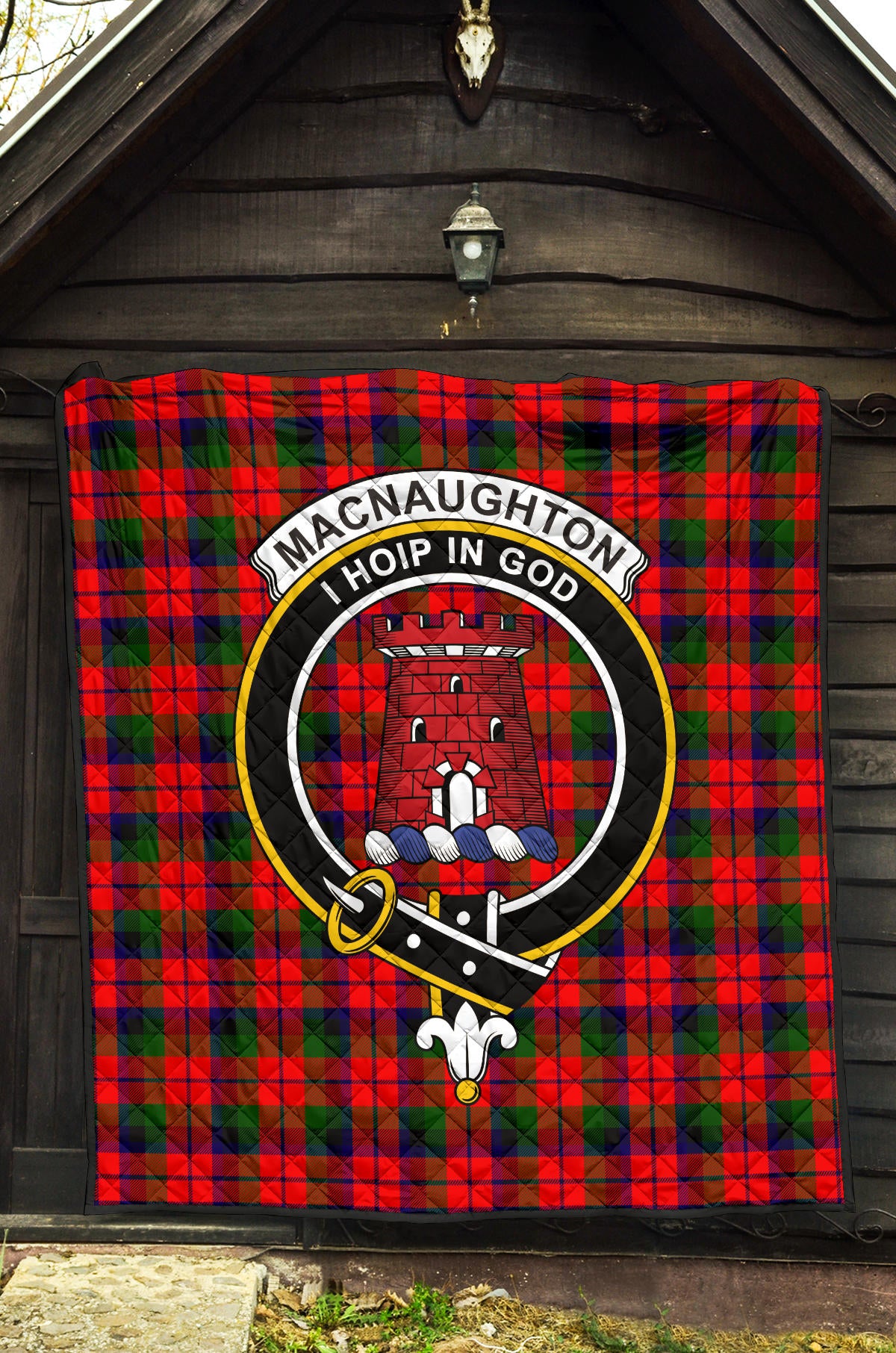 MacNaughton (MacNaughten) Tartan Crest Quilt - SP