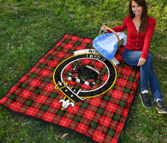 Nisbet Modern Tartan Crest Quilt SP