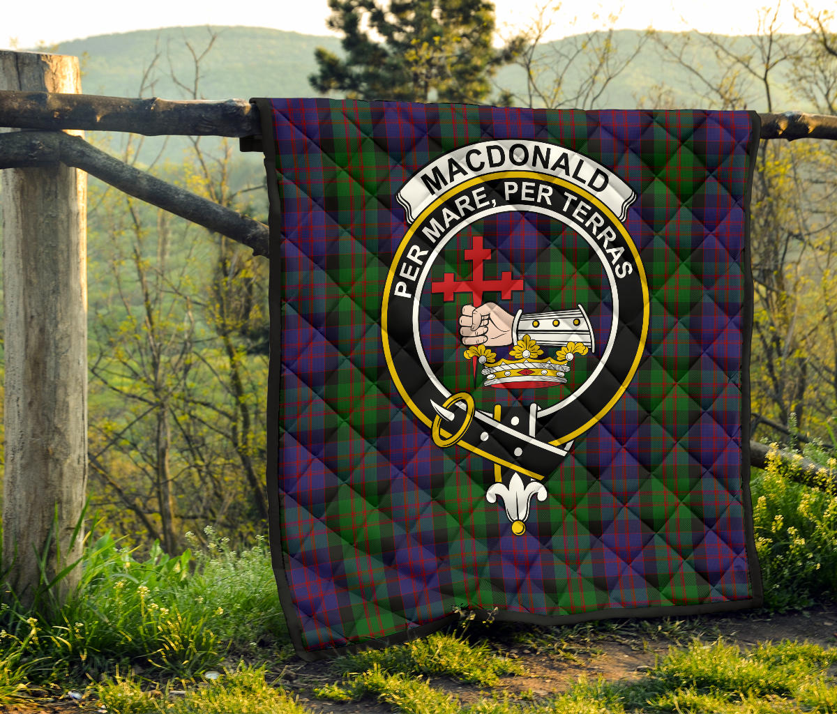 MacDonald Tartan Crest Quilt - SP