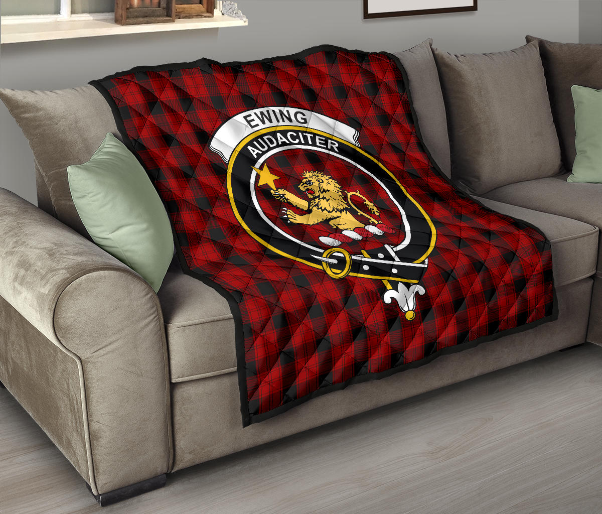 Ewing Tartan Crest Quilt - SP
