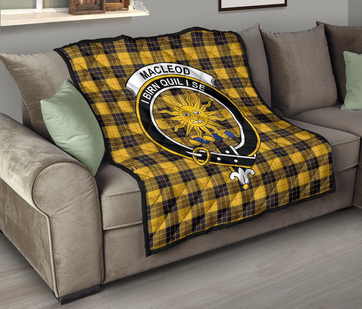 MacLeod of Lewis Ancient Family Tartan Crest Quilt - SP