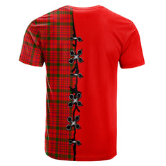 MacDonnell of Keppoch Modern Tartan T-shirt - Lion Rampant And Celtic Thistle Style